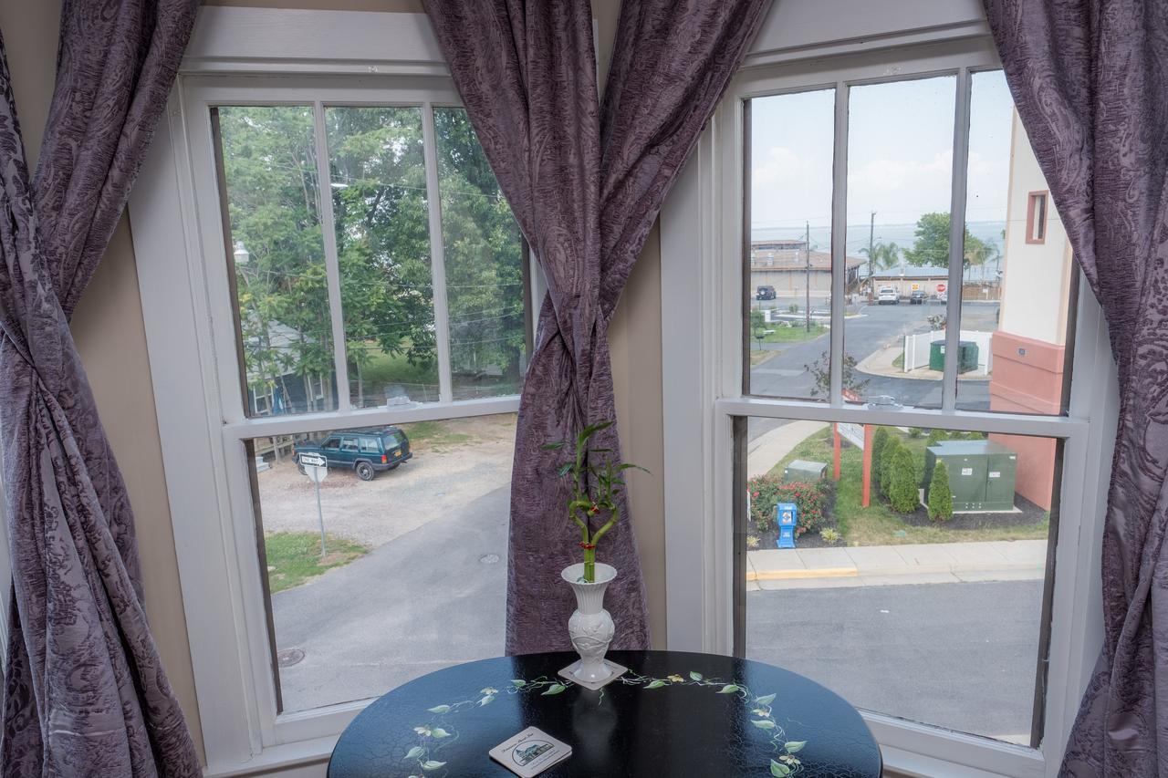 Dennison Street Inn, B & B Colonial Beach Zewnętrze zdjęcie